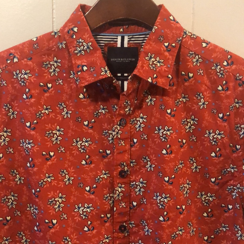Denim & Flower Ricky Singh Red Floral Button Down Short Sleeve Shirt Small